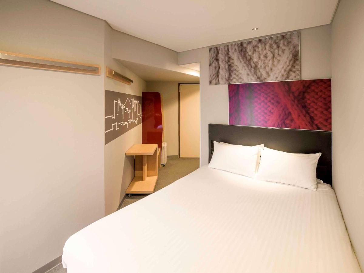 Ibis Tokyo Shinjuku — Fotos 2